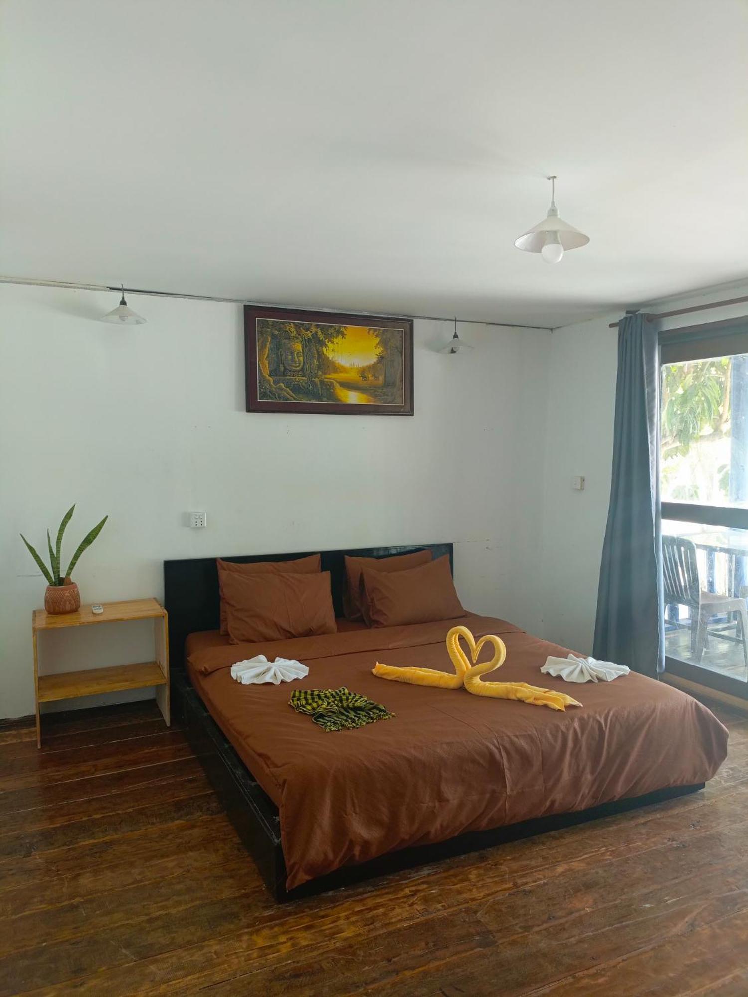 Koh Rong Beach Hostel And Bungalows Kaoh Touch ภายนอก รูปภาพ