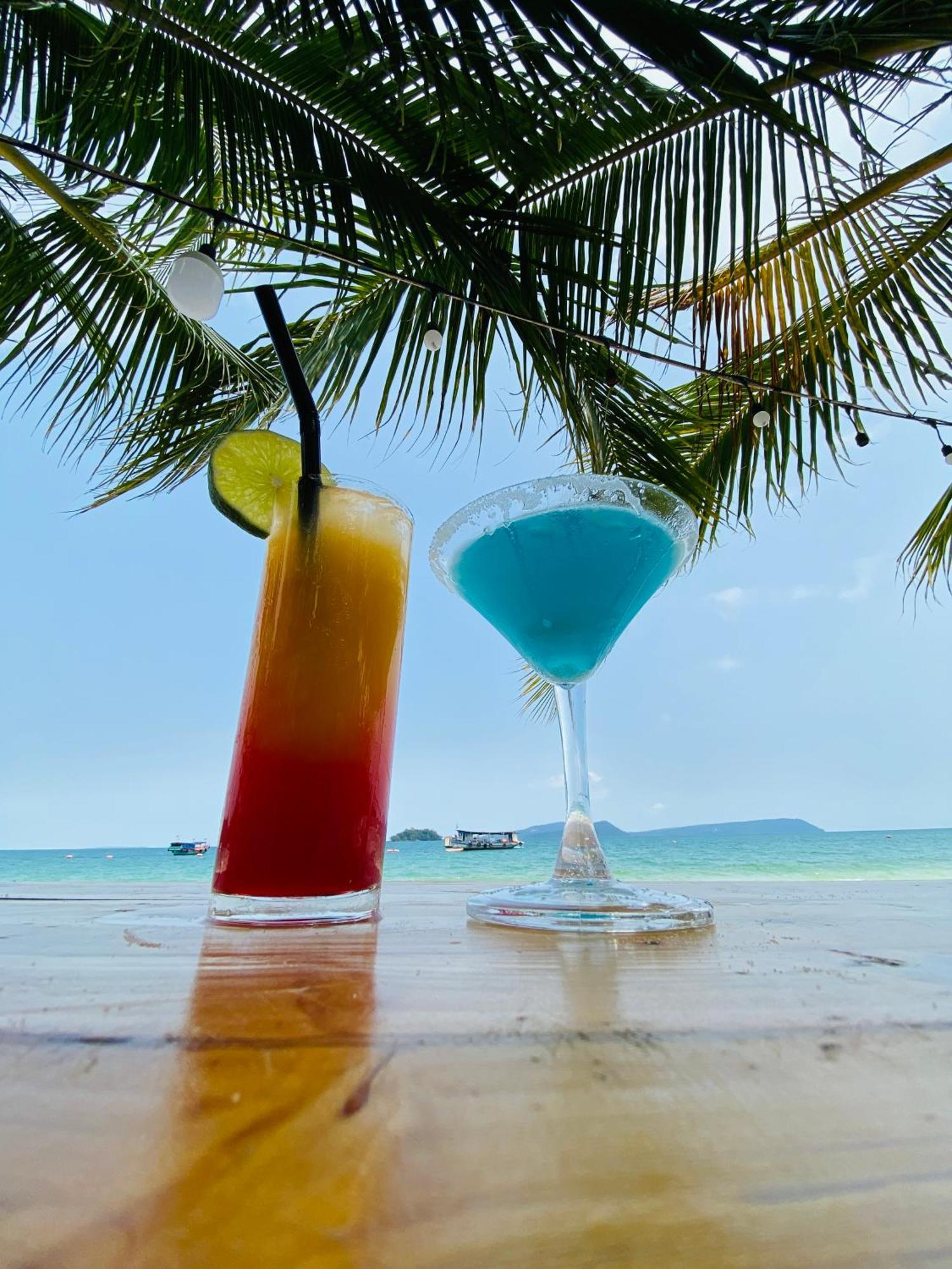 Koh Rong Beach Hostel And Bungalows Kaoh Touch ภายนอก รูปภาพ