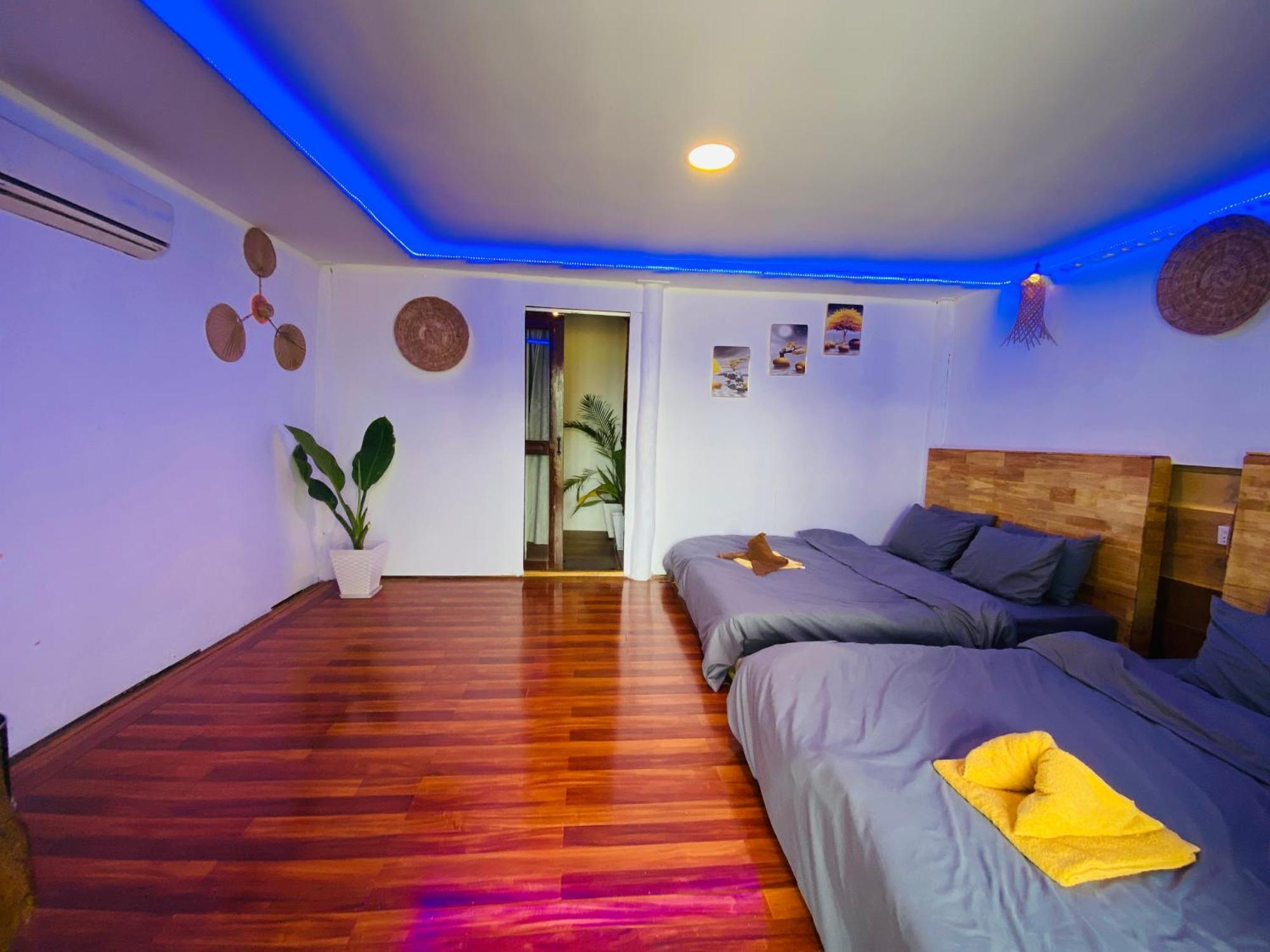 Koh Rong Beach Hostel And Bungalows Kaoh Touch ภายนอก รูปภาพ